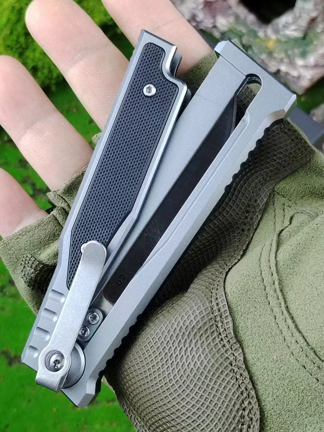 Wright Gravity Knife ...EveryDayCarry and EveryManCarry!...Must-have for Funny camping,Hiki,Hunting,Tactical,Survival,etc.