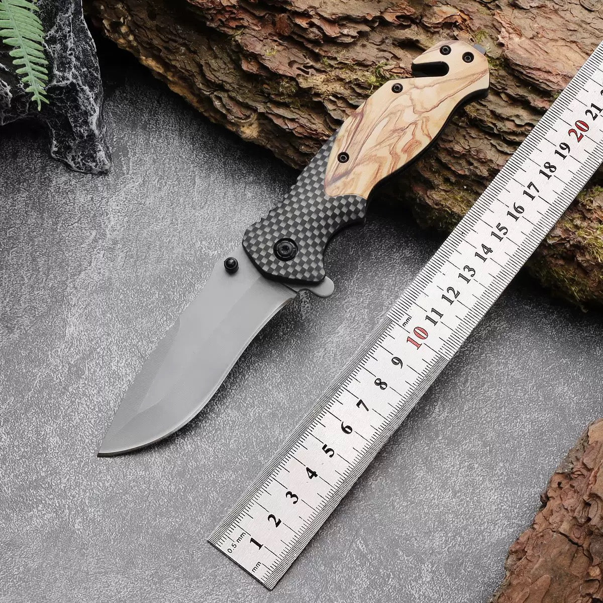 Perfect EDC folding knife